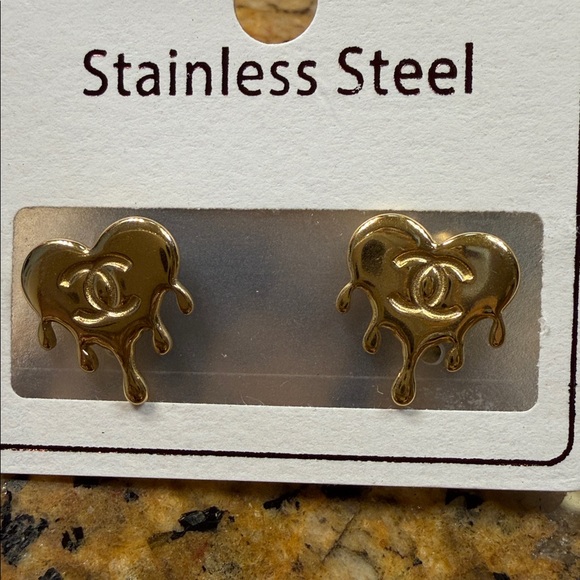 Gold Heart Drip CC Earrings - Picture 3 of 3